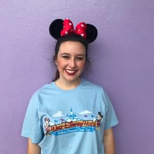 Meet your Posher, Abbey